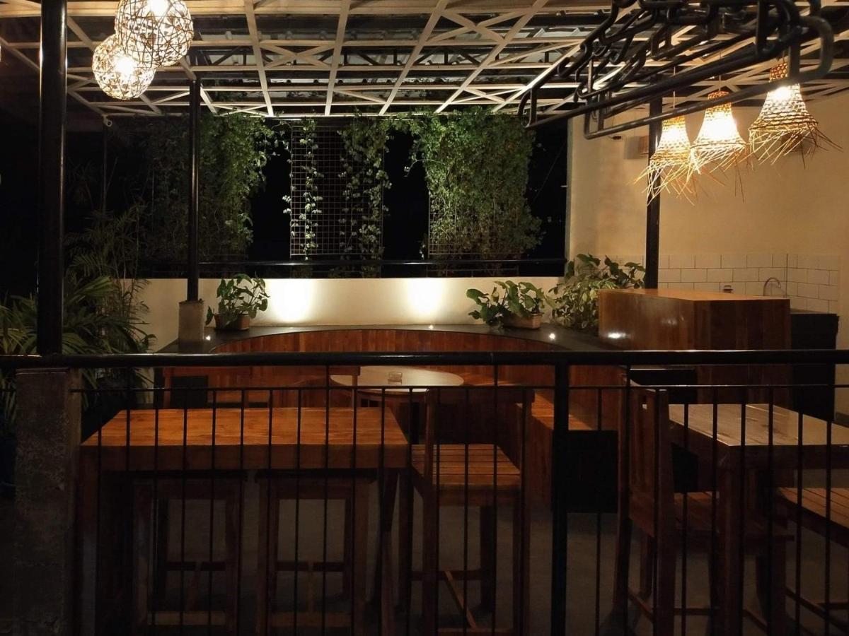Green Turtle Backpackers Guesthouse, פורטו פרינססה מראה חיצוני תמונה